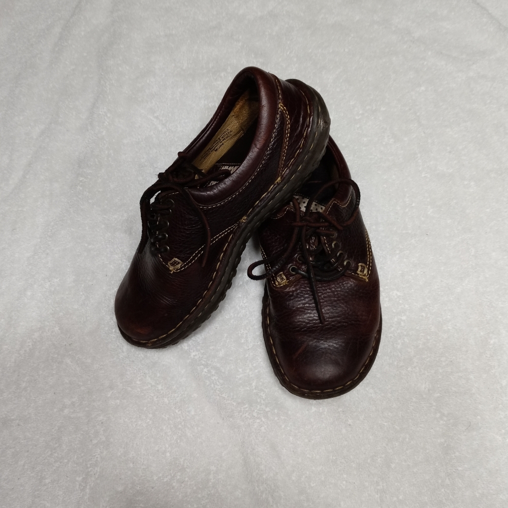 Brown Born W6540 Pebble Leather women's size 7